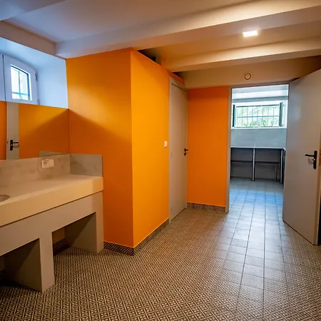 Banana's Camp * كان