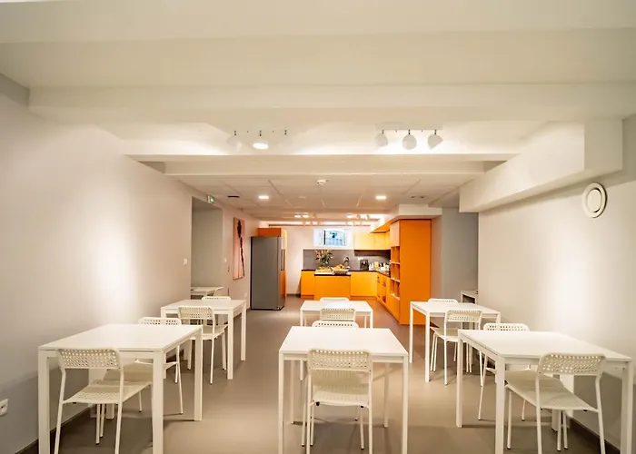 Banana's Camp 戛纳