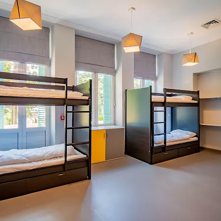 Banana's Camp Cannes